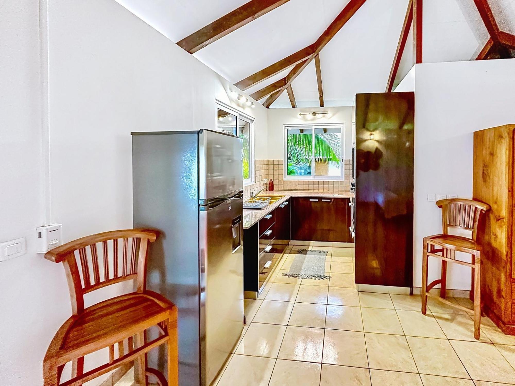 O'Coco Bungalow- Breathtaking Waterfront Views, Endless Memories Paea Eksteriør bilde